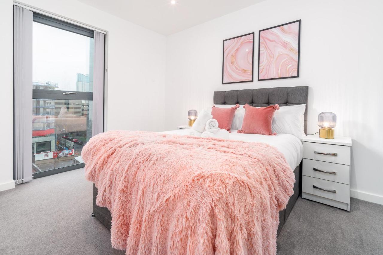 Candy Suite By Home Bay - City Centre เบอร์มิงแฮม ภายนอก รูปภาพ